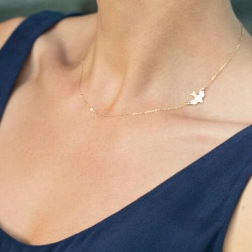 Metal Peace Dove Bird Clavicle Chain Europe and America Jewelry Golden Necklace