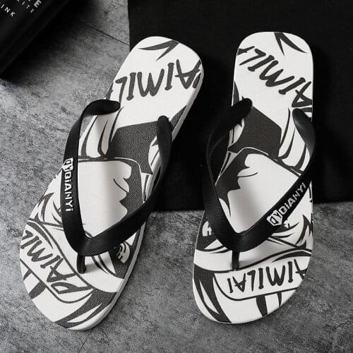 Korean flip flop slippers fashion student couple personality sandals anti slip wear-resistant beach shoes shower slippers