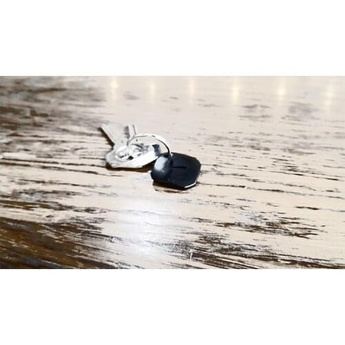 Blistering by James Anthony (Gimmicks and Online Instructions) Magic Tricks,Close Up,Fun,Halloween Tricks Illusions Stage