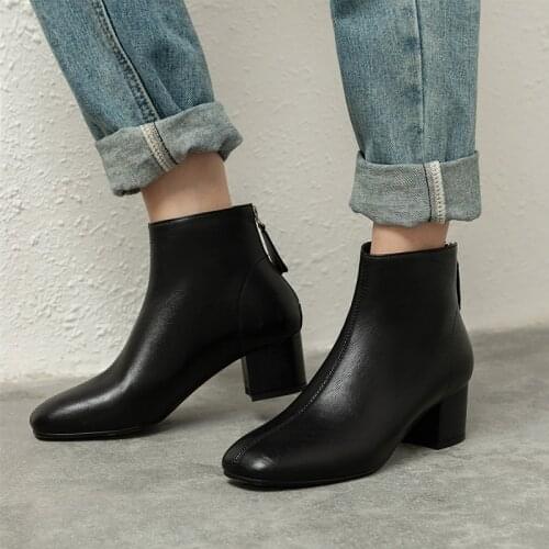 QZYERAI 2021 Women Autumn and Winter New British Boots Thick with High Heels Ladies Zipper Boots Martin Boots