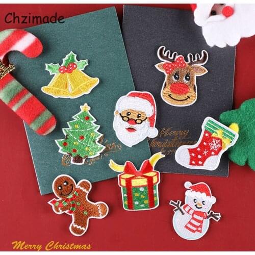 Chzimade 5Pcs/lot Christmas Day Santa Claus Embroidered Patches For Diy Clothing Iron On Applique Clothes Jean Sticker Badges