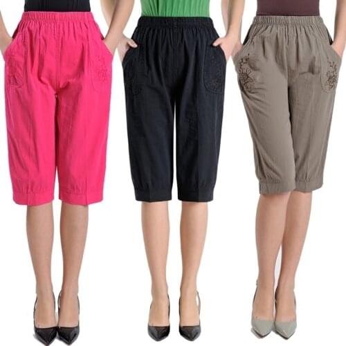 Elastic Waist Women Capri Pants Plus Size Solid Color Loose Straight Calf Length Pants Comfortable Summer Female Pants