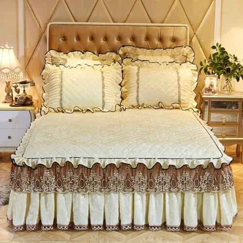 4Pcs Lace and cotton embroidery luxury bedding sets queen king size duvet cover set bed skirt set pillowcase bedclothes