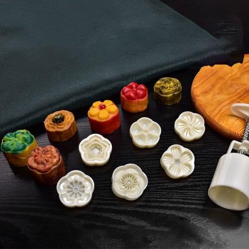 2021 Baking Tool Flower Shaped Mooncake Mold 50g Cake Mold Hand Pressure Fondant Moon Cake Decor chocolate
