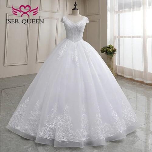 V neck Short Cap Sleeves Ball Gown Wedding Dress 2021 White Color Heavy Crystal and Pearls Beaded Bride Dress China WX0182