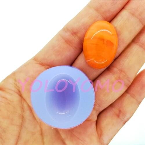 B409YL 37.6mm x 17.8mm Oval Cabochon Silicone Mold Resin Clay Art Earrings Necklace Pendant Cameo Making Fondant Cake Decoration
