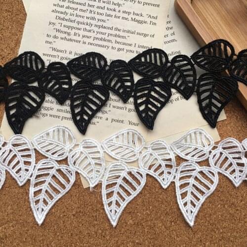 Delicate polyester Lace accessories Delicate big leaf water soluble embroidery lace wedding veil white and black