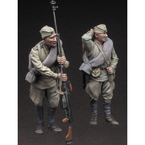 NEW 1/35 scale Soviet soldiers 2 people Resin Model Kit figure Free Shipping
