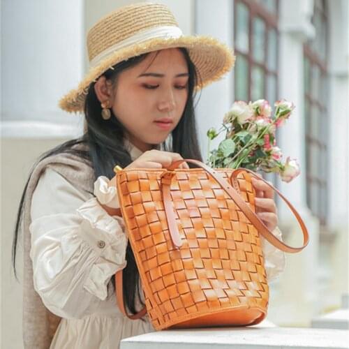 Fashion luxury natural genuine leather ladies large-capacity shopping bag retro casual woven tote bag daily outdoor shoulder bag