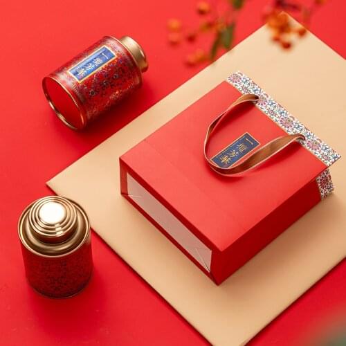 Xin Jia Yi Packaging Hottest Round T shirt Packaging Paper Tube Packaging Cardboard Tube