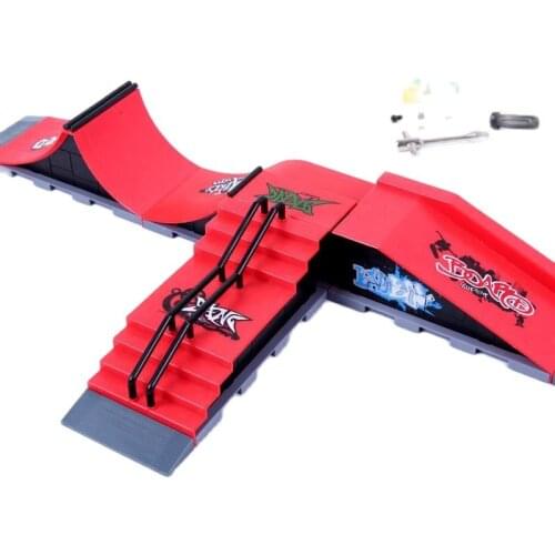2021 Latest Popular Finger Skateboard Professional Park Ramp Field Combination Set Finger Board Toys Childrens Sports Games