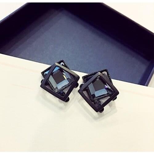 Minimalist Female Black Square Stone Earrings Cute Black Gold Earrings Jewelry Vintage Wedding Stud Earrings For Women