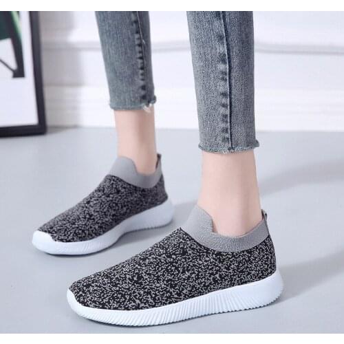 Women Running Shoes Fashion Knited Sock Sneakers Summer Breathable Girl Trainers Athletic Shoes Light Ladies Walking Shoes
