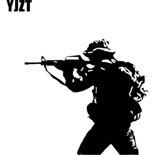 YJZT 15.6*14.6CM Soldier Weapon Gun Decoration Car Sticker Vinyl Accessories Motorcycle Graphic C12-0328