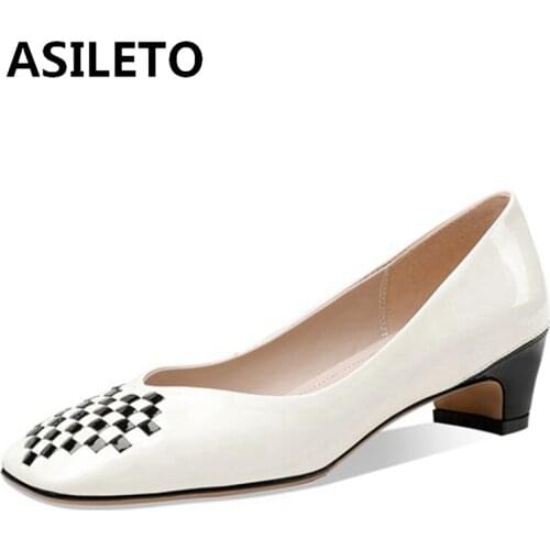 ASILETO New 2021 Ladies Pumps Square Toe 3cm Block Heels Patent Leather Stylish Designer Soft Big Size 41 Casual Red A3452