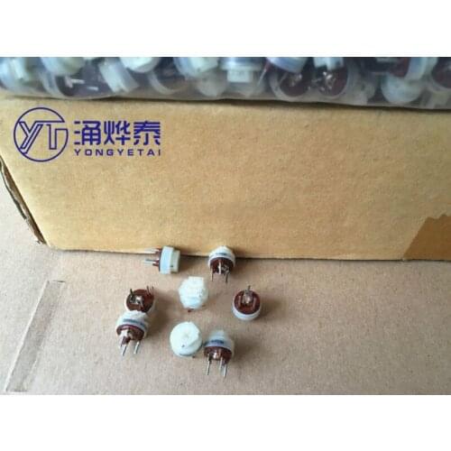 32Bd-470B Adjustable Resistor Potentiometer Horizontal 470 Euro Diameter 10MM Free shipping Hot sale