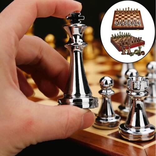 Medieval Chess Set With High Quality Chessboard 32 Chess Pieces Magnetic Board Sports Games Children Gifts