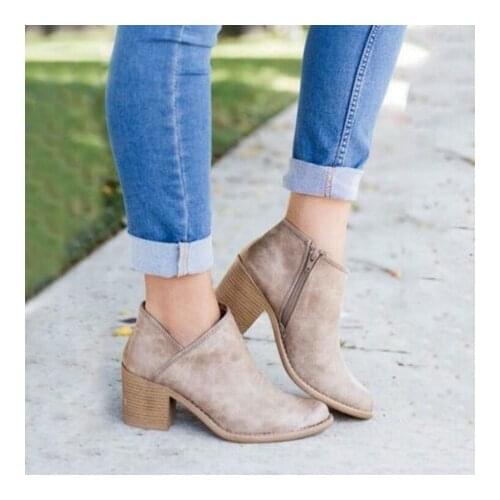 2020 new autumn/Winter new chunky pointed toe single shoe middle heel bare boot lady ankle boot 35-43