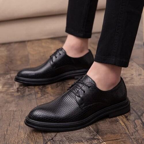 Mens Leather Dress Shoes outdoor Pointed Toe Business Formal Men Office Lace-up Oxford Shoes Form Men wedding party shoes