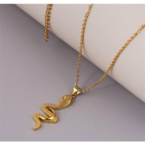 Creative Design Female Copper Metal Snake Animal Necklaces Pendants For Women Stainless Steel Gold Color Chain Necklace Jewelry
