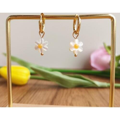 1 pair) Natural 10mm 6 leaf Daisy flower Shell with 925 silver gold earring for Gift wedding jewelry brincos with High Quality