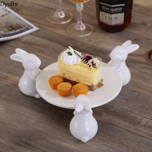 Nordic Creative Split Three Rabbits Round Plate Ceramic Crafts Home Afternoon Tea Pastry Plate Holiday Party Dessert Plate