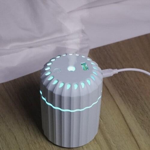 USB Air Humidifier Ultrasonic Aroma Diffuser Car Mist Maker with Colors LED Lights Oil Diffuser Mini Office Air Purifier 200ml