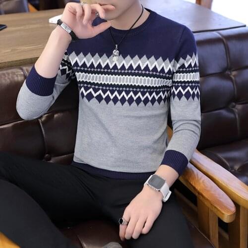 New Spring Knitted Sweaters Casual Men Sweater Wavy Stripe O-Neck Top Blouse Mens Pullovers Slim Fit Pullover Clothing C272