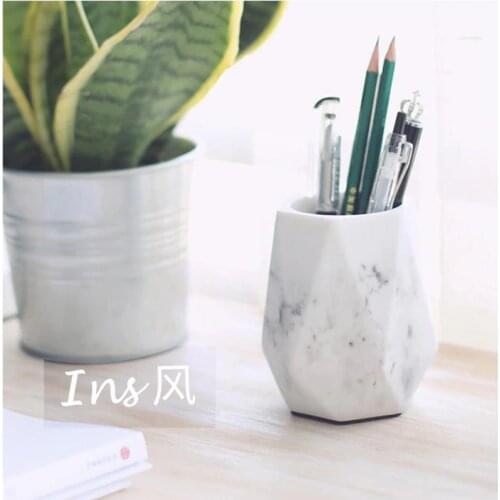 Simple Fashion Stationery Organizer Resin Pen Holder Hexagonal Decoration for Office Accessories House Supplies