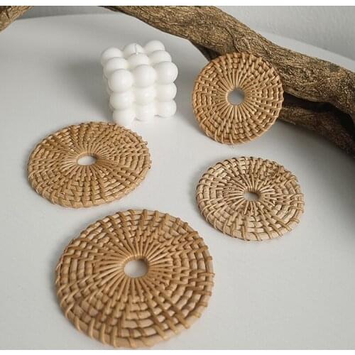 Woven Placemat Handmade Rattan Coasters Dim Sum Coffee Table Insulation Coaster Japanese Style Round Placemat Shooting Props
