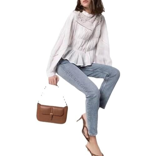 2021 Spring and Summer New Ladies Commuter Casual Style Solid Color Black and White Shirt