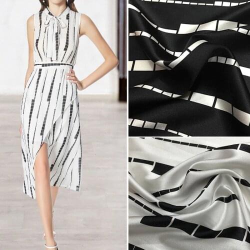 Silks Zomer Nieuwe Digitale Gedrukt 19Momme 95% Zijde 5% Spandex Charmeuse Stof Voor Jurk Elasticiteit Diy Naaien Gratis verzend