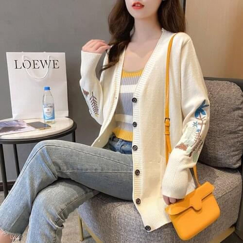 Women Sweater 2020 Knitted Long Sleeve Casual Sweet Cardigans Floral Embroidered V-neck Loose Sweater Sueter Mujer