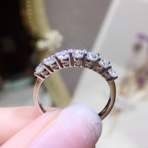 Pure 18K White Gold ring DF color VVS1 Excellent Moissanite ring party jewelry Wedding Anniversary Ring