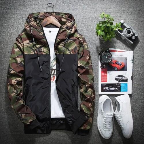 Mens Spring Autumn Camouflage Stitching Hooded Jacket Men Korean Jacket Waterproof Clothes Mens Windbreaker Coat Male Outwear