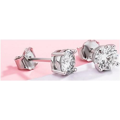 Lingxia Stud Earrings