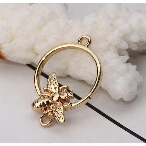 DoreenBeads Zinc Based Alloy Connectors Circle Ring Gold Color Bee Insect Jewelry Accessories 26mm(1") x 18mm( 6/8"), 10 PCs