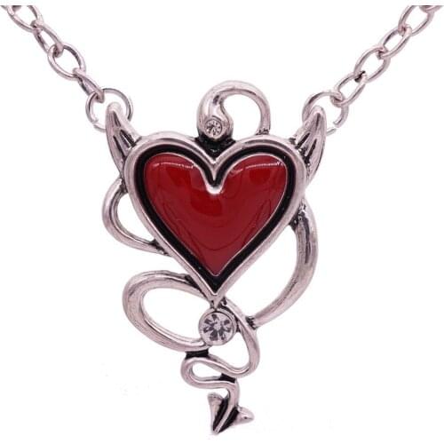Gothic Red Heart Arrow Silver Color Chain Necklace Cool Punk Fashion Metal Handmade Necklace For Women Party Trendy Jewelry New