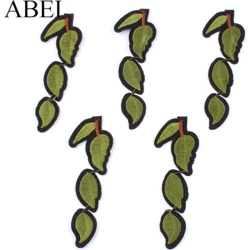 10pcs/lot Embroidered Green Leaves Patch Iron On leaf Stickers Sewing Jeans Backpack appliques DIY coat Badge Clothes Patches