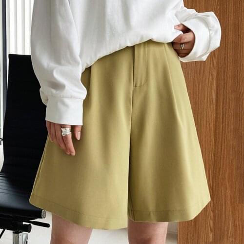 2021 New Summer High Quality Women Shorts Fashion Loose Ladies Wide Leg Shorts Solid Color Casual Elegant Female Shorts T330