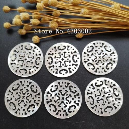 10pcs/lot 25mm 30mm Natural Hollow Round Flower Mother of Pearl shell for DIY Jewelry Round MOP Pearl shell for earrings