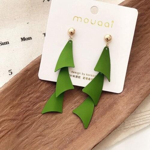 New Fashion Fresh Green Cold Wind Earrings Long Dangle Earrings Big Drop Earings for Women Jewelry