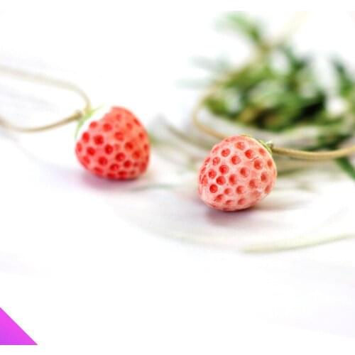 Wholesale 10 Cute Strawberry Pendant Ceramic Necklace Ladies Girl Sweet Fashion Wax Rope Sweater Chain 2021 New
