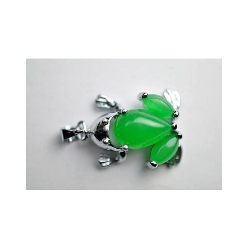 Full of green jade Malay Ms frog pendant shape pendant jewelry diy accessories wholesale 120