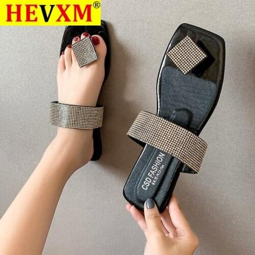 High quality new summer outdoor women slippers Fashion sexy roman rhinestones clip feet plus size female beach slippers 35-42