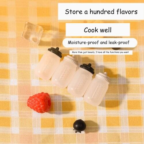 4pcs Mini Seasoning Sauce Squeeze Bottle Salad Sauce Bottle Protable Kitchen Sauce Container Bento Lunch Box Travel Picnic Tools