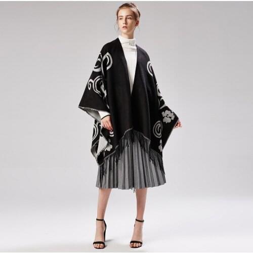 Brand New fashion women winter shawl and wraps thick warm blanket scarf oversize black ponchos and capes striped tassel echarpe