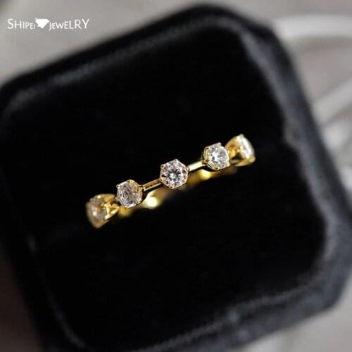 Shipei 925 Sterling Silver Created Moissanite Wedding Band Fashion 18K Yellow Gold Personality Ring For Women Fine Jewelry Gifts
