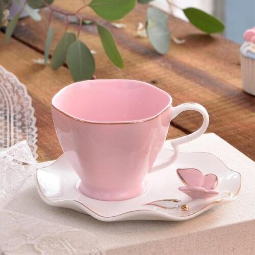 Exquisite Butterfly Bird Top Bone China 220ml Coffee Cup Saucer Free Spoon Ceramic Teacup European Porcelain Tea Tumble