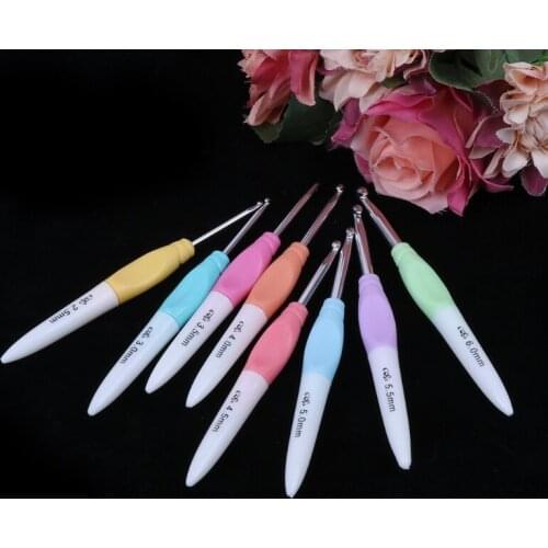 8pcs Soft Plastic Handle Aluminum Crochet Hooks Knitting Needles Kit Multicolor HX6D